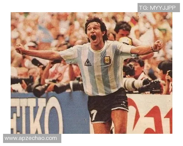 2025年七大足球球星排名解析 谁是当今足坛最强球员？